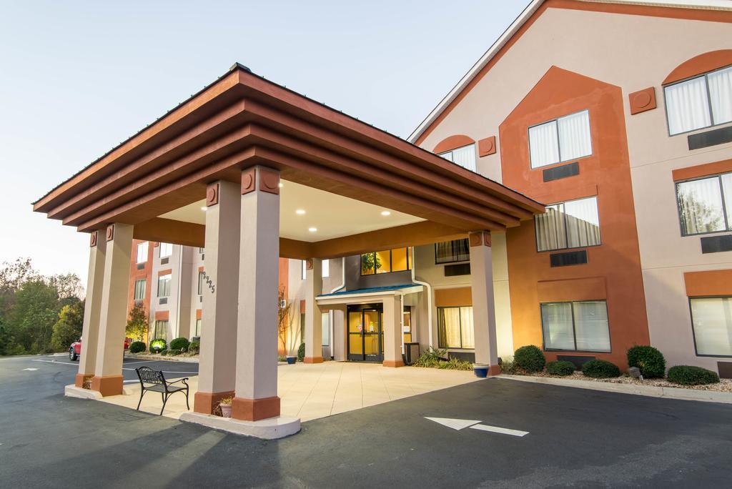 Comfort Suites Northside Hospital Gwinnett Lawrenceville Exterior photo