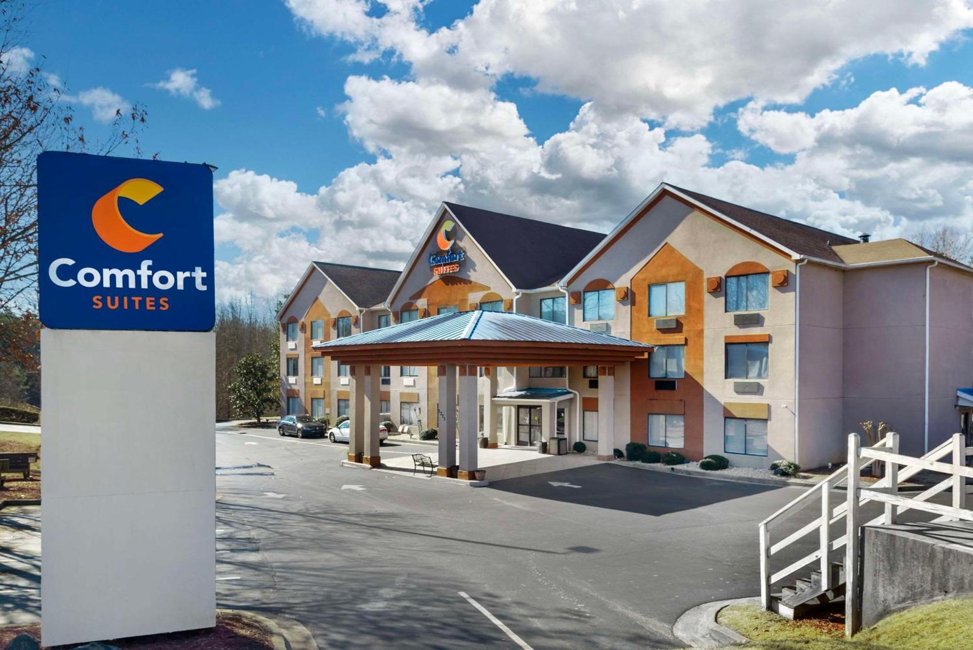 Comfort Suites Northside Hospital Gwinnett Lawrenceville Exterior photo