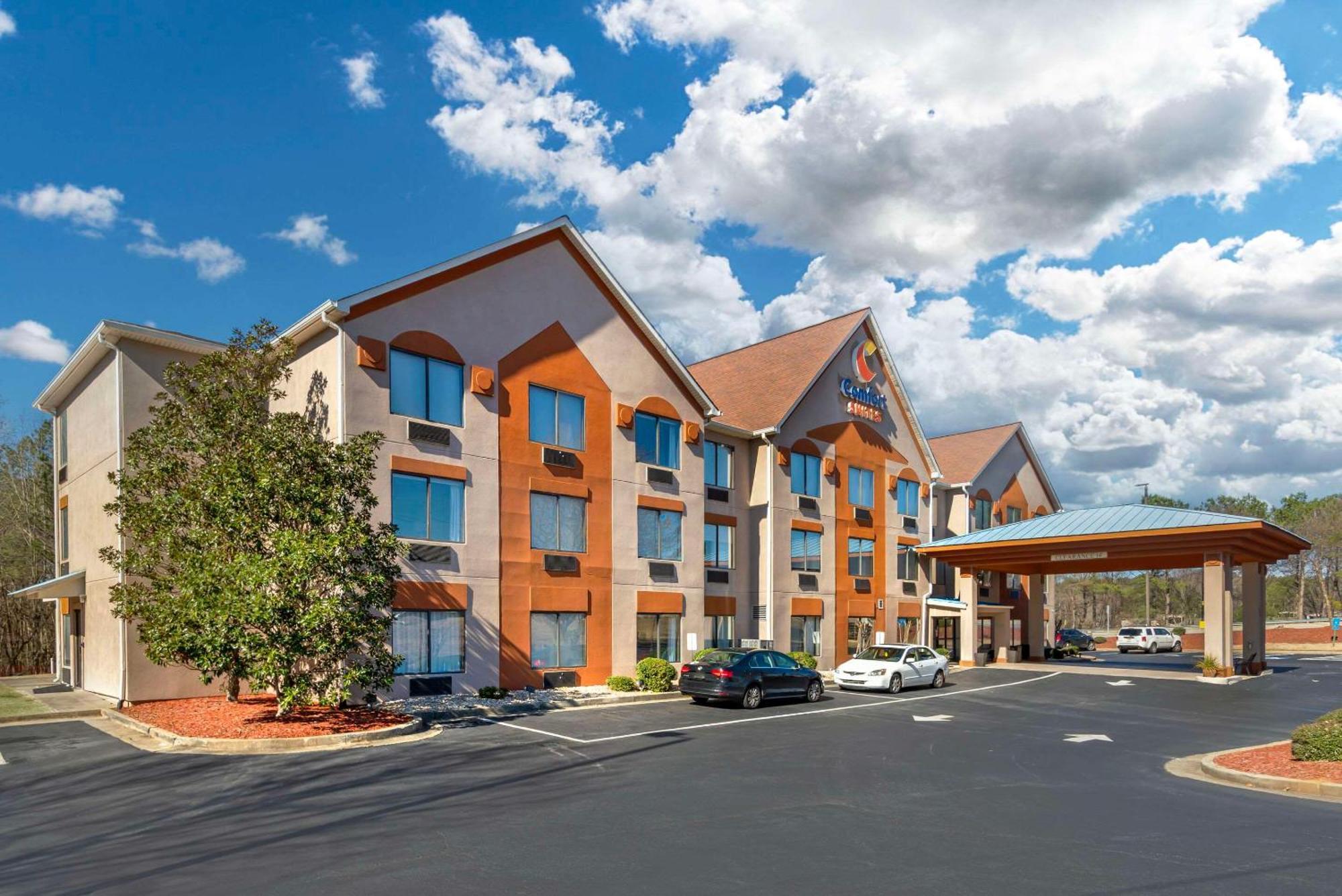 Comfort Suites Northside Hospital Gwinnett Lawrenceville Exterior photo