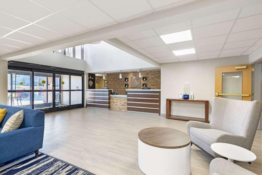 Comfort Suites Northside Hospital Gwinnett Lawrenceville Interior photo
